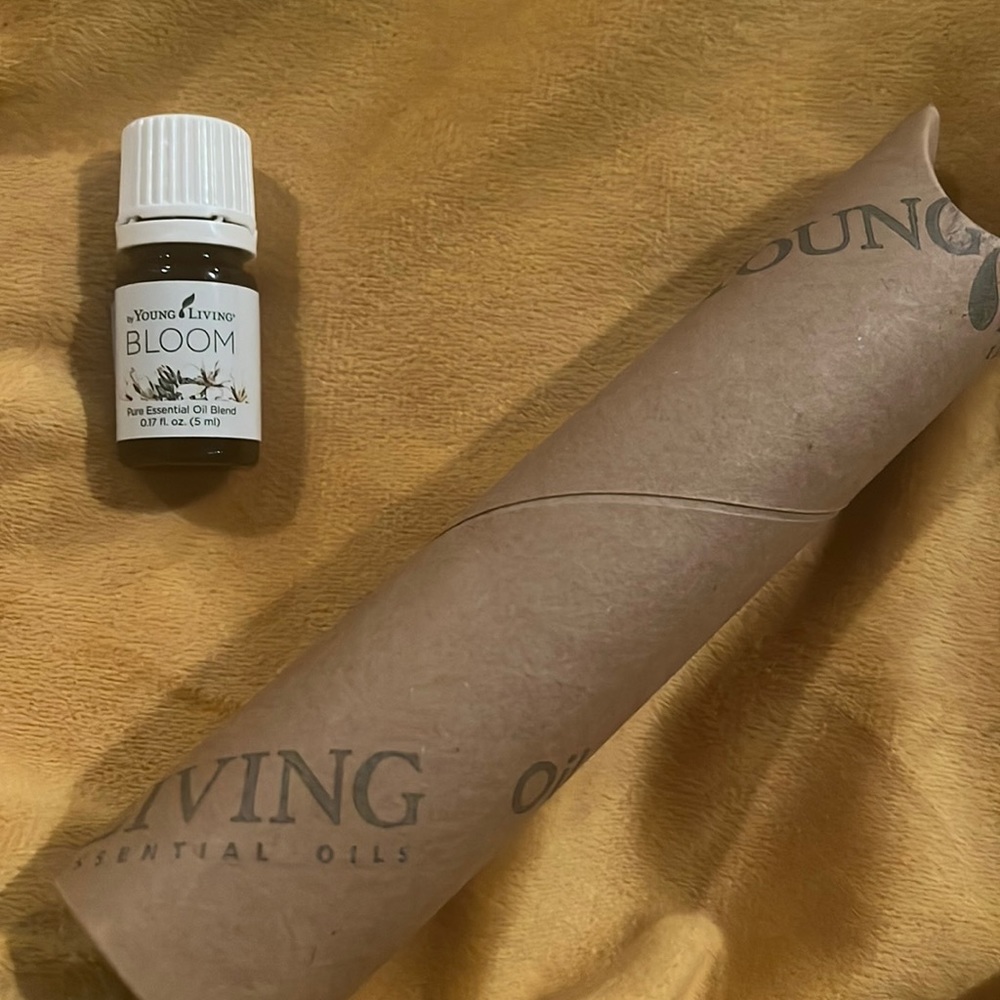 🍃 Young Living Bloom Essential Oil